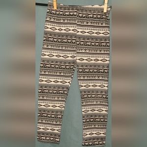 EUC - Girl's Black, White and Pink Aztec Print Leggings, Size 4
